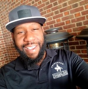 Meet your Posher, Maurice